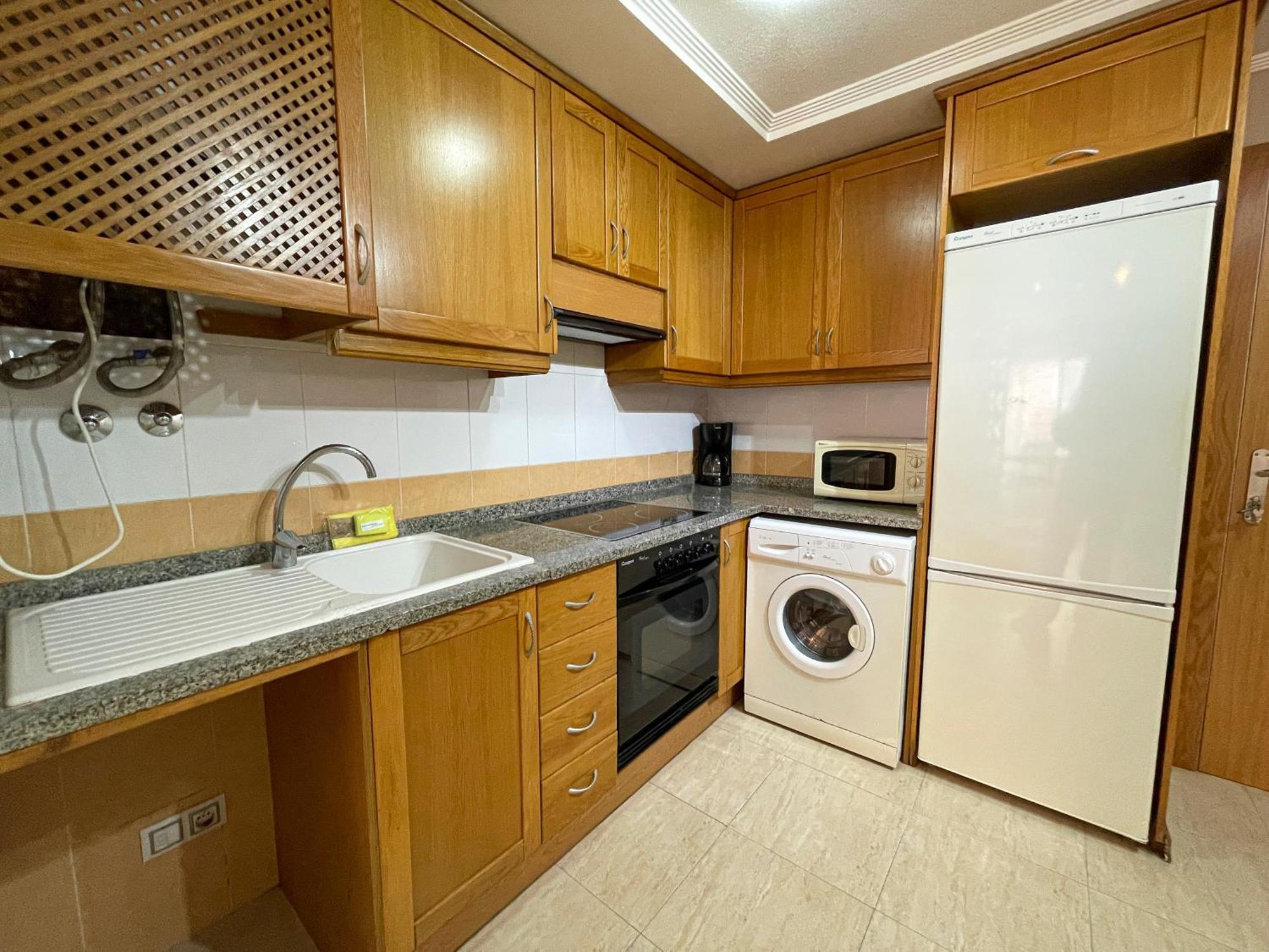 Apartamentos Estacion Oropesa 3000 Оропеса-дель-Мар Экстерьер фото